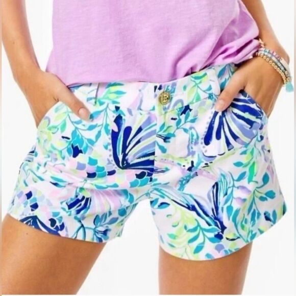 New  Lilly Pulitzer  Callahan short Size 12 - Picture 1 of 4